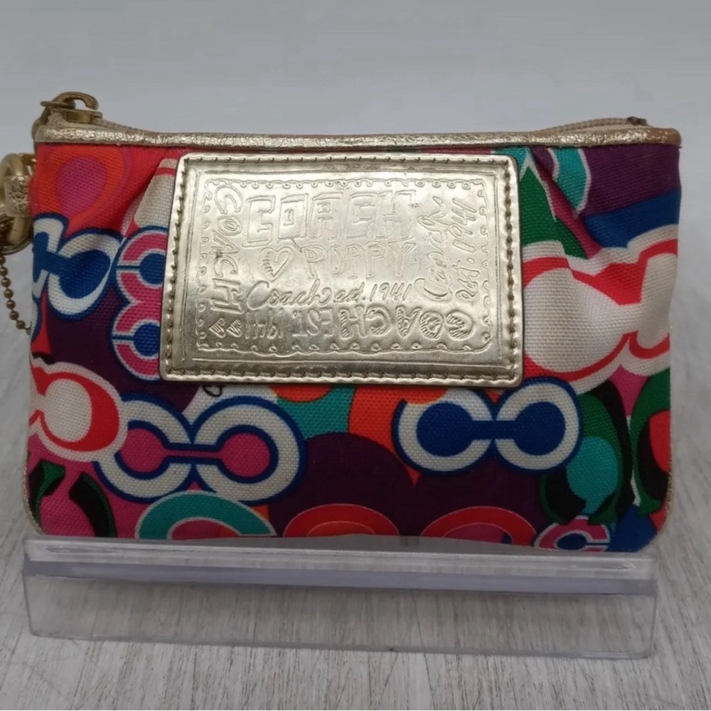Coach Poppy Signature Multicolor Canvas Wristlet -GUC